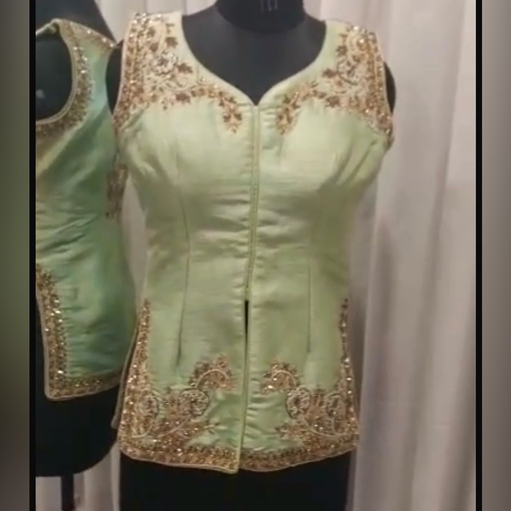 Hand Embroidered Green zardosi work kurti
